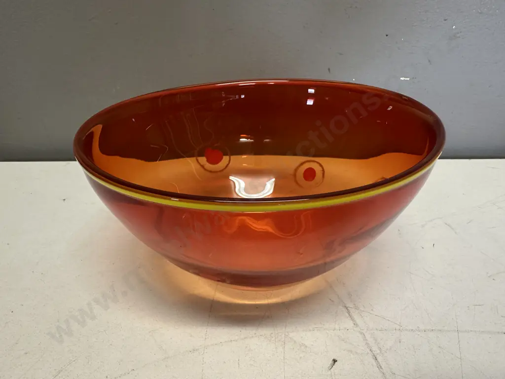 Linda Over 2000 Art Glass Orange & Red Detail Bowl H9,Dia18cm. Image 1++