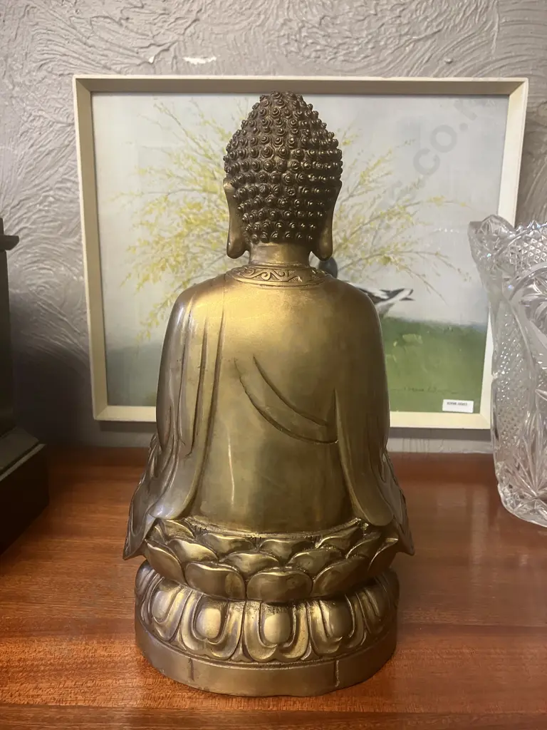 Vintage Brass Figure of Seated Buddha, Sitting In Repose, Swastika On Chest, Raised On Lotus Form Base. H28 W15 D13cm Image 1++