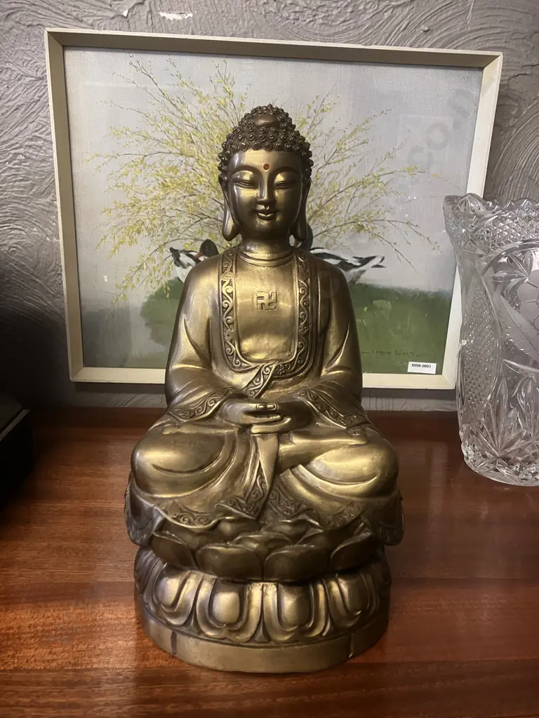 Vintage Brass Figure of Seated Buddha, Sitting In Repose, Swastika On Chest, Raised On Lotus Form Base. H28 W15 D13cm Image 1++
