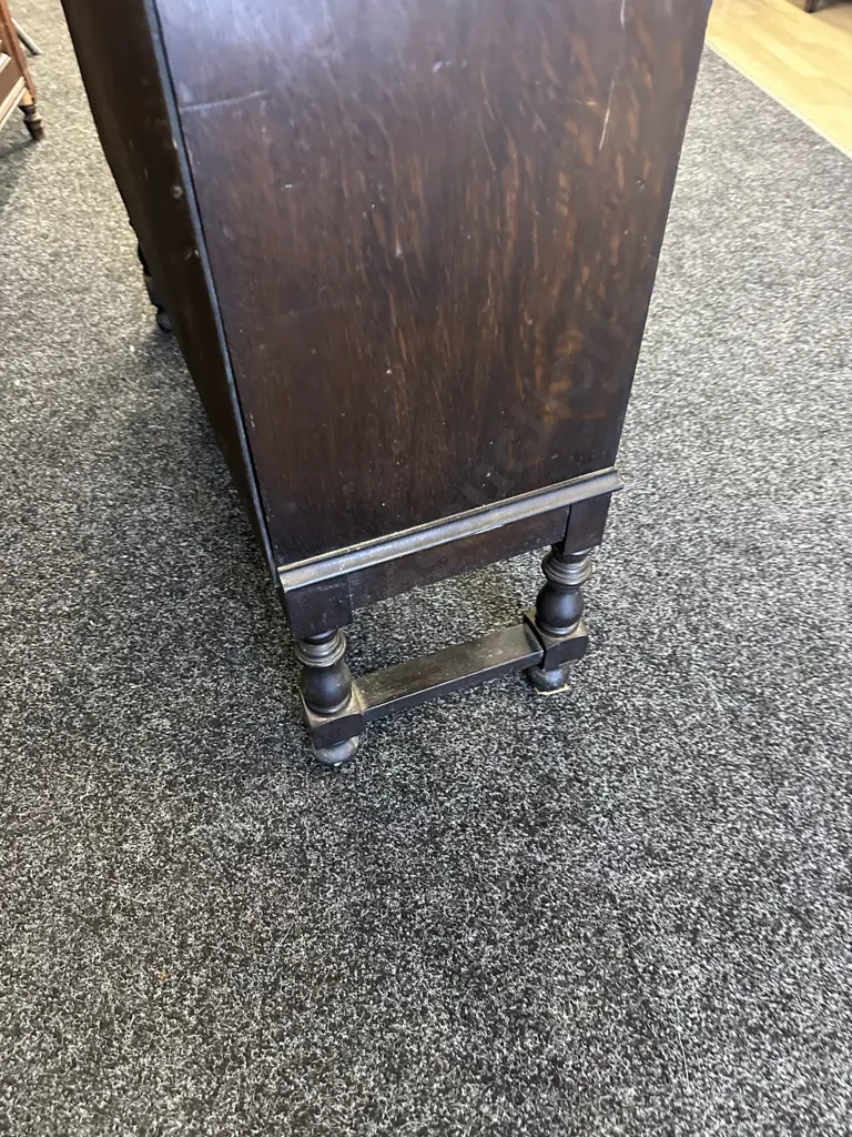 Art Nouveau Oak China Lead Light Display Cabinet. Two Door, Clear Textured Glass With Dark Blue Motifs. H123,W 98,D38cm. Image 1++