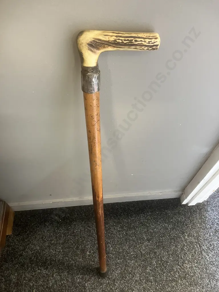 Vintage Wooden Walking Stick With Antler Handle. 79cm Image 1++
