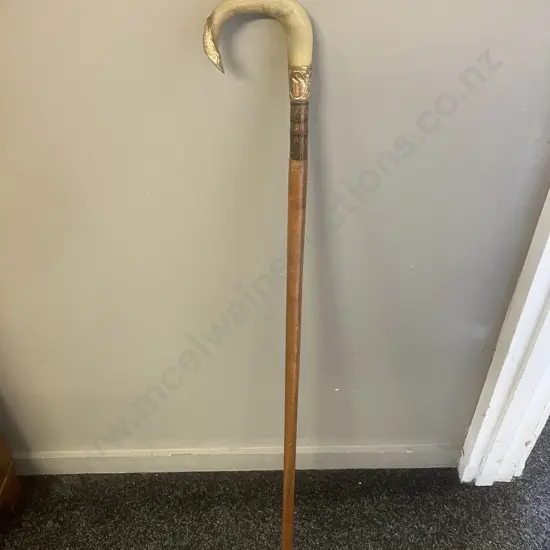 Antique Horn Handle Walking Cane With Ornate Gilt Metal Collar & Crown.