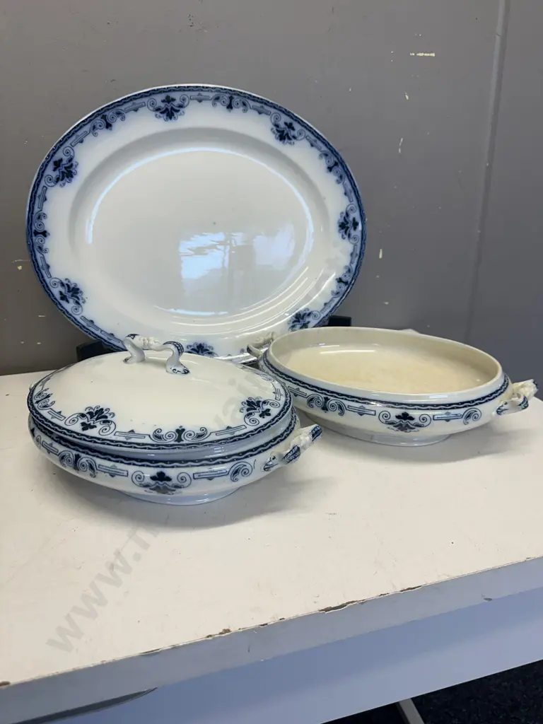 Regal Leightons Pottery Serving Platter & Dishes Image 1++