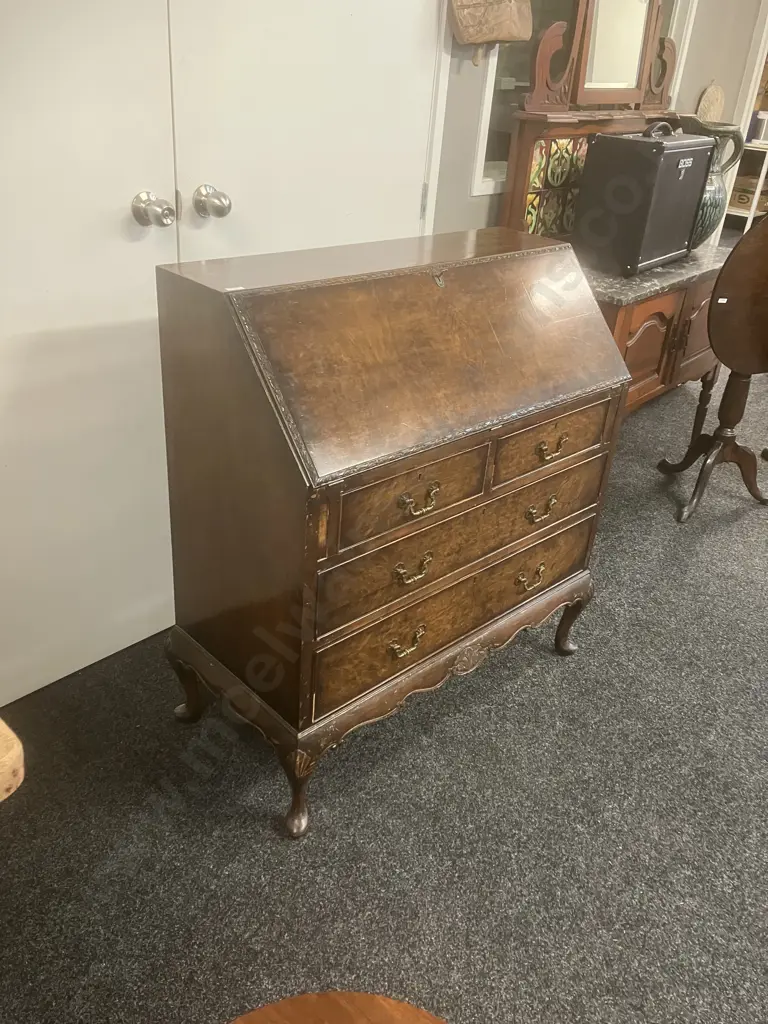 Antique Polished Burr Walnut Large Ladies Bureau / Secretary Desk With Keys. H101 W92 D44cm Image 1++