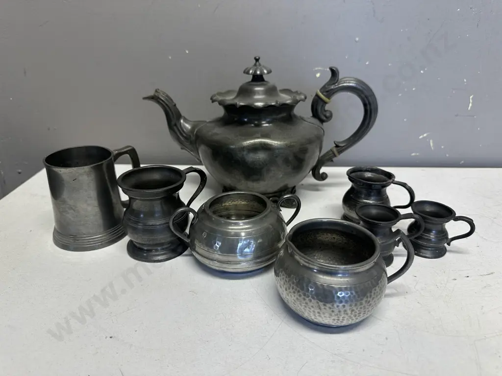Selection Of Pewter Ware Items Image 1++