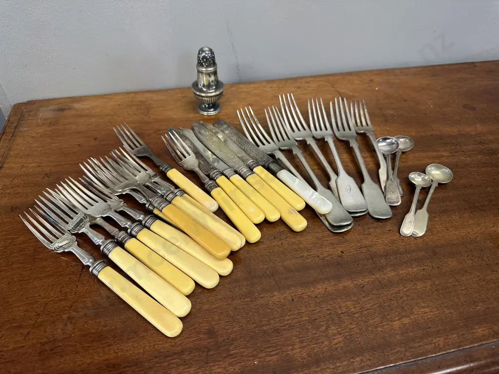 Selection Of Silverware Cutlery Items Image 1++