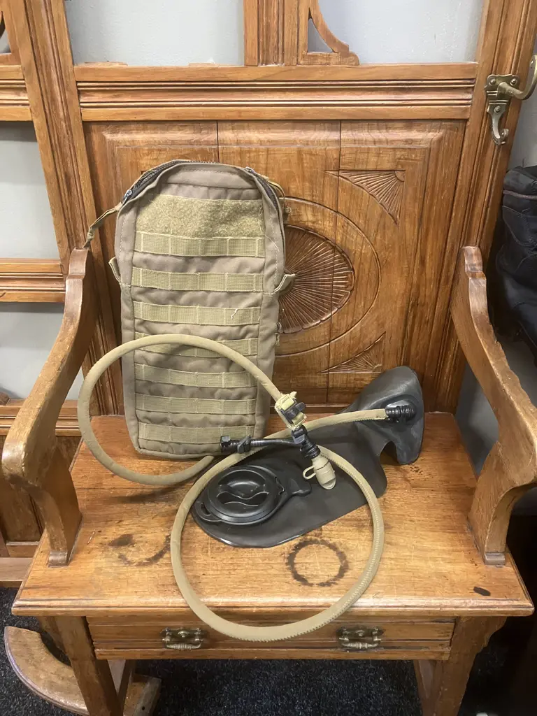 Molle Water Hydration Pack With 2 x CamelBak Bladders Image 1++