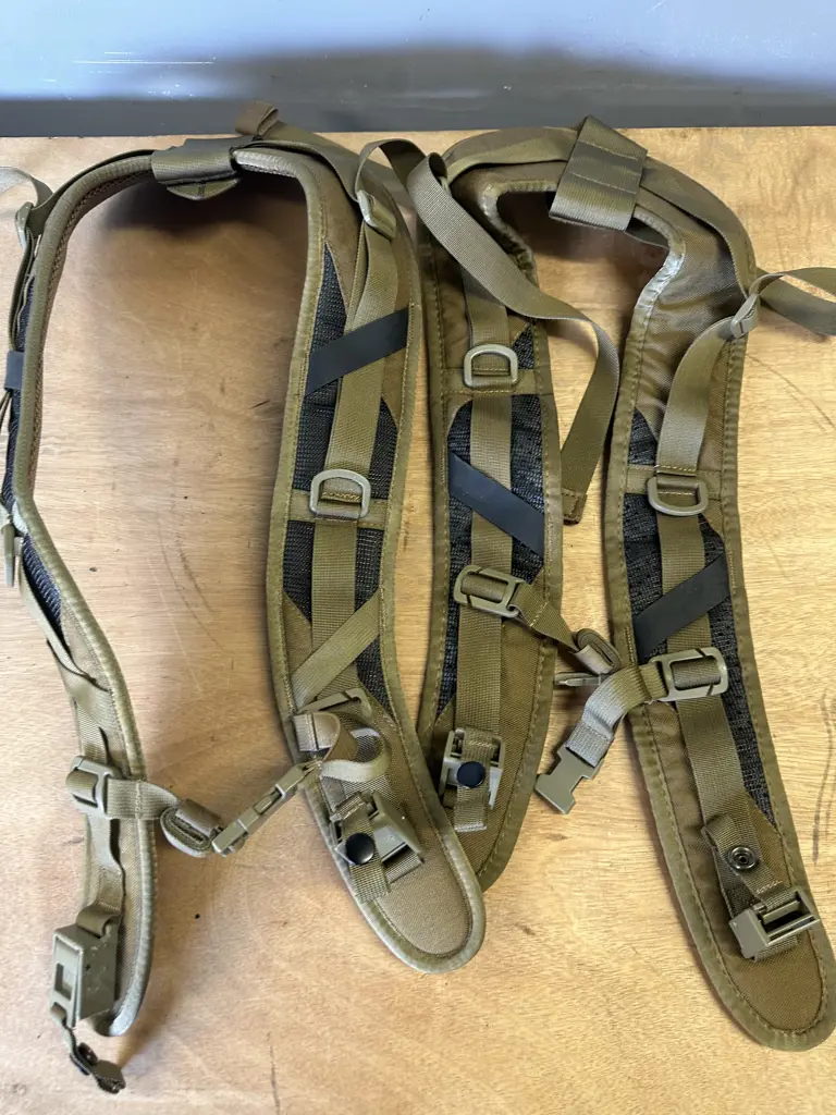 Pair Of Terminator ? Pack Shoulder Strap Assembly Image 1++