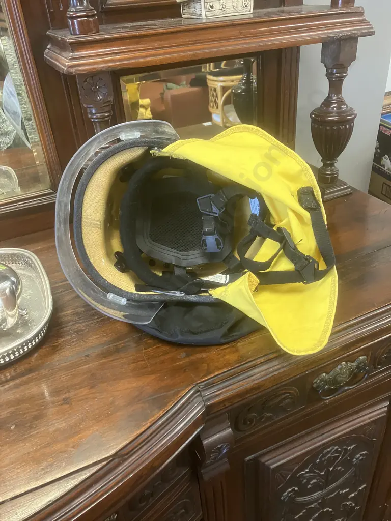 United States Antartic Program Labeled Pacific Helmets Type 3-Bushfire Fighting Helmet With Carry Bag, (BR9C) Image 1++