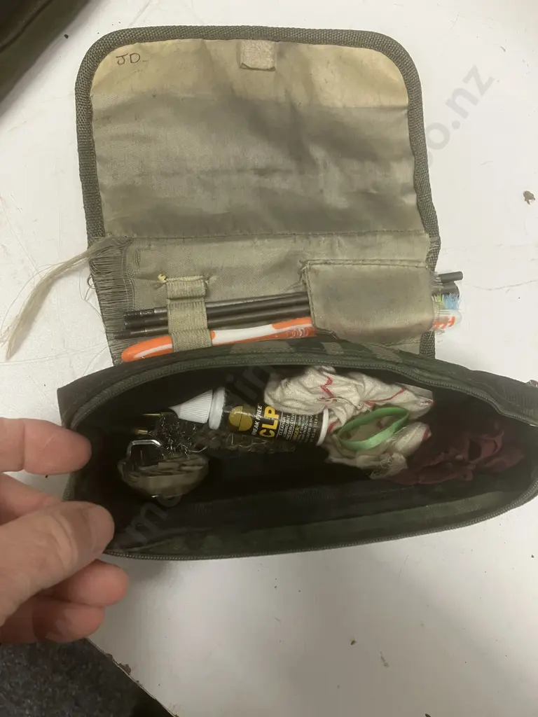 Four Cleaning Kit Pouches With Assorted Contents Image 1++