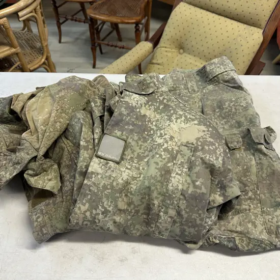 New Zealand Army Defence Force Multi-Terrain Camouflage Uniform Field Shirt, Pants & Wet Weather Jacket.
