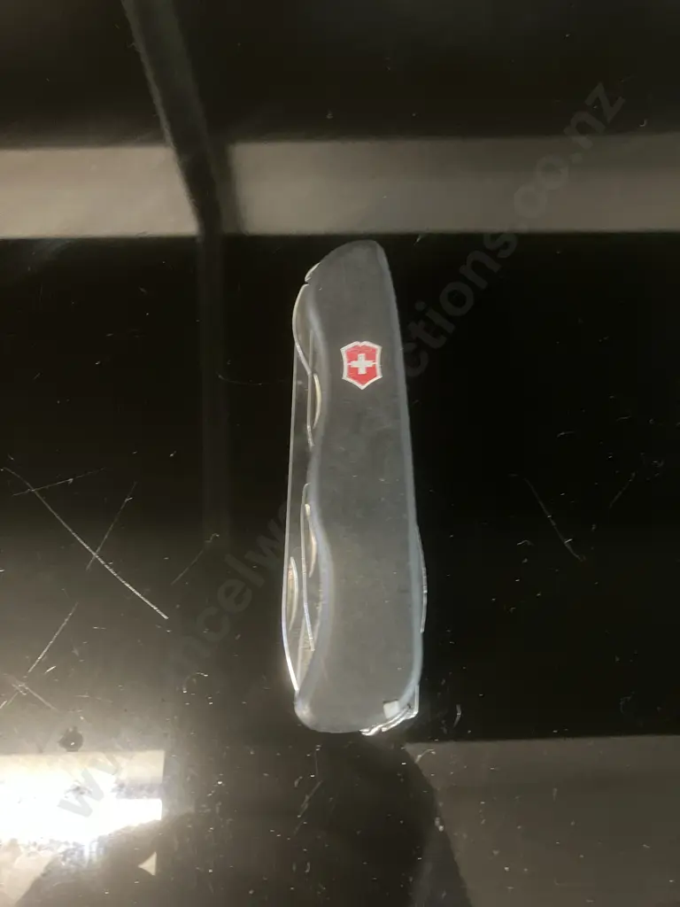 Victorinox Centurion Swiss Army Knife - 111mm, Liner-Locking (Black) Discontinued Image 1++