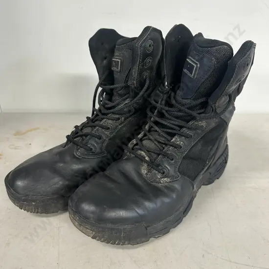Pair Of Black Magnum Stealth Force Boots Size UK 8.5