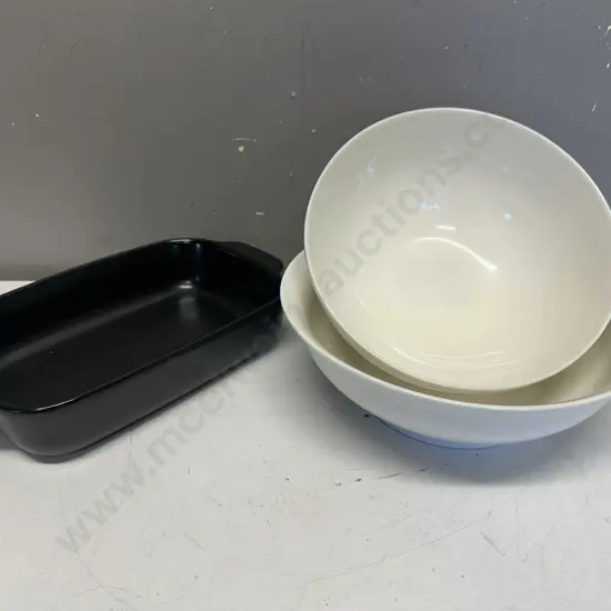 Kitchen Aid Rectangular Bakeware Dish, Jamie Oliver & Maxwell Williams Bowls