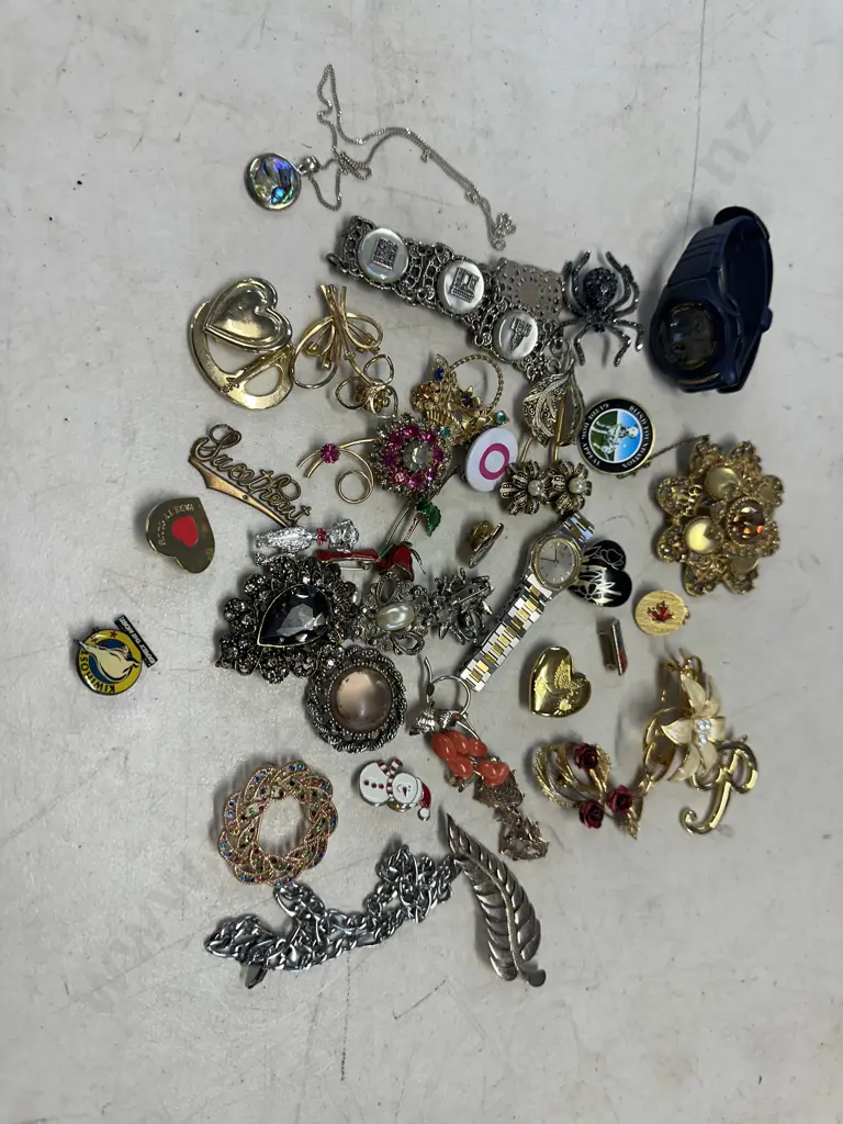 Selection Of Costume Jewellery Image 1++