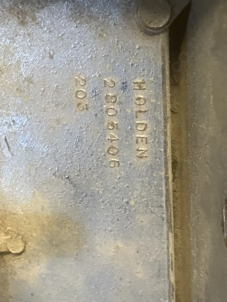 Vintage Genuine HOLDEN LC TORANA XU1 GTR Front Grille Badge - Part no 2805406 Image 1++