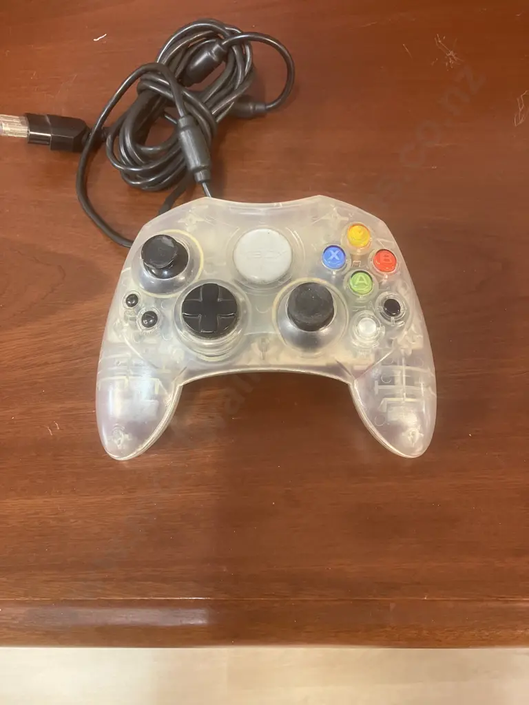 Xbox Console (Crystal Limited Edition) 2004 (Tray Not Functioning) Image 1++