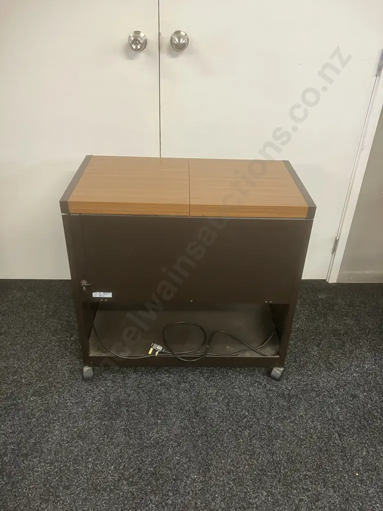 Philips Hostess HL 6200/E With Manual (English Plug Needs Adapter) Image 1++