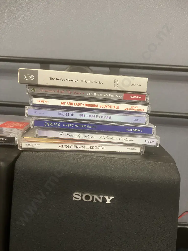 Sony PMC-202 Personal Component System With Remote Control & Assorted CDs Image 1++