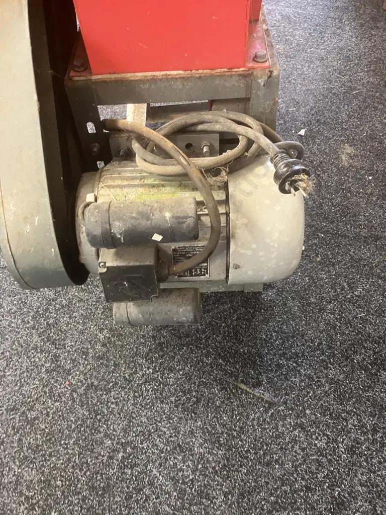 PlatinumPro Model 9FQ40S Chaff Cutter, 3.5HP, 230V Image 1++