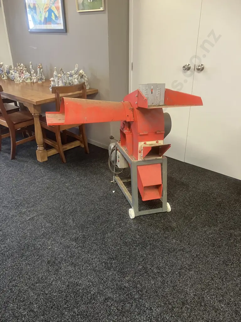 PlatinumPro Model 9FQ40S Chaff Cutter, 3.5HP, 230V Image 1++