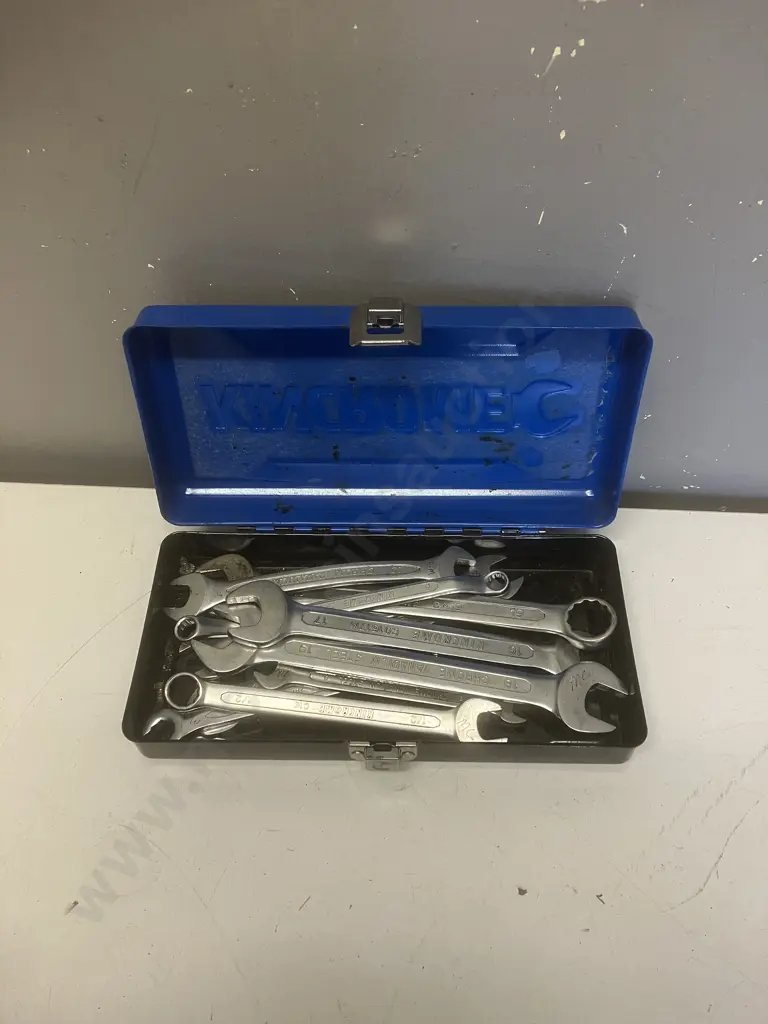 Kincrome Spanners In Kincrome Tin Image 1++