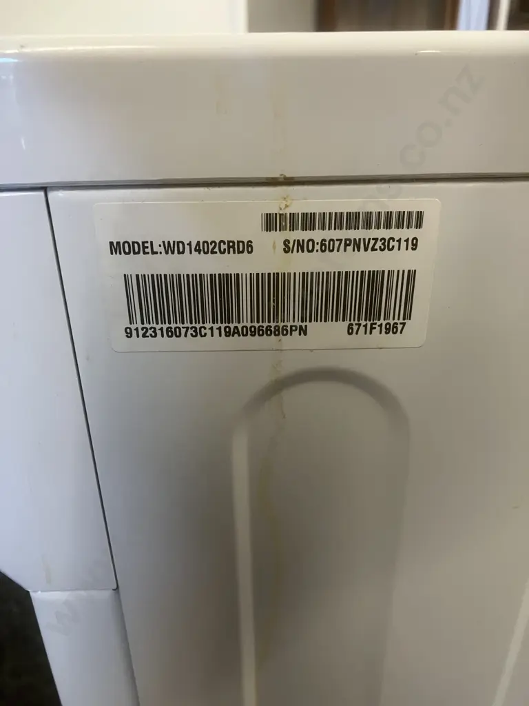 LG Inverter Direct Drive 7.5 / 4Kg Washer / Dryer Model WD1402CRD6 Image 1++