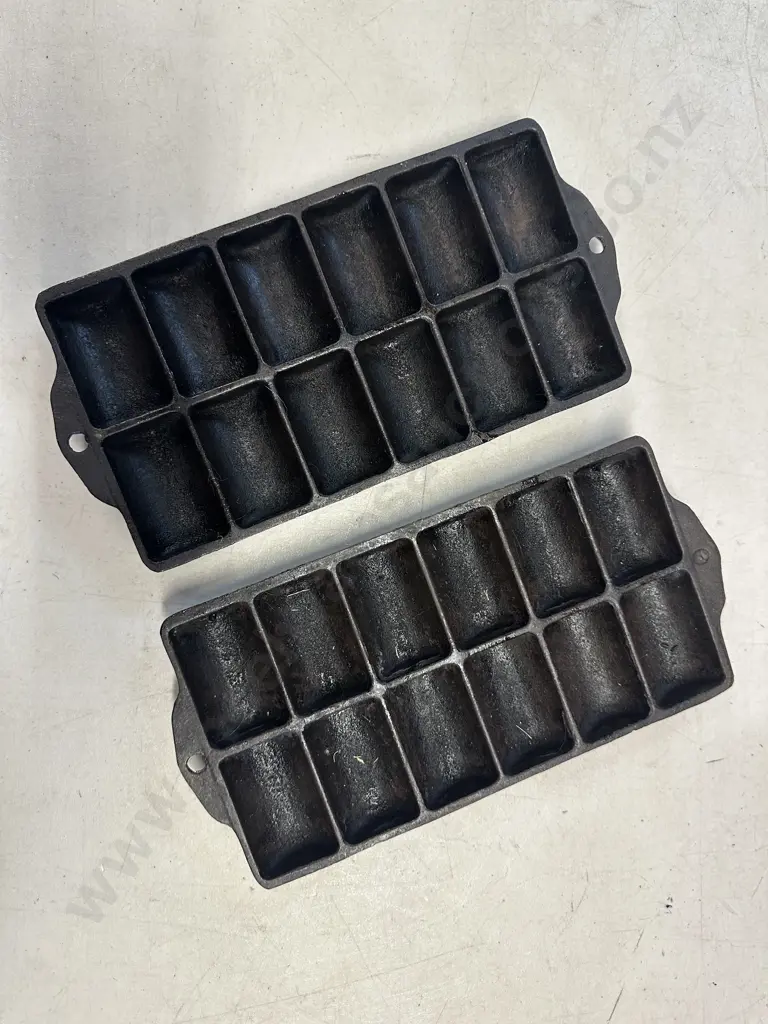 Pair Of Vintage Cast Iron Gem Trays Image 1++