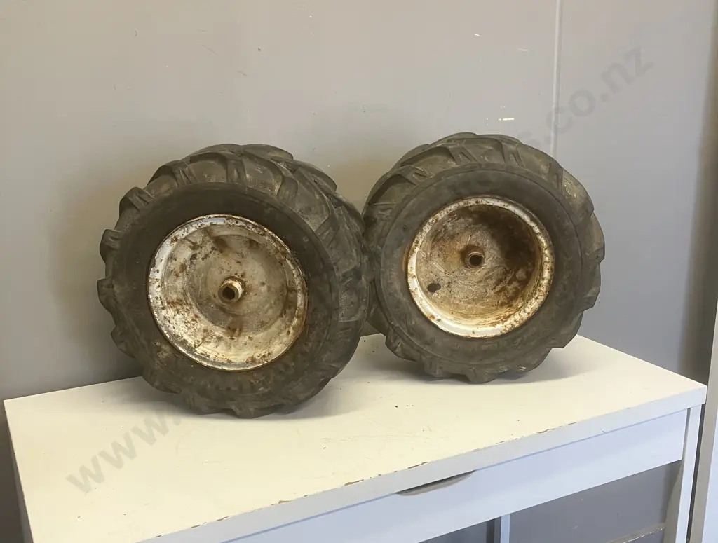 Pair of Wheels & Tyres - 16 x 6.50 - 8 Image 1++