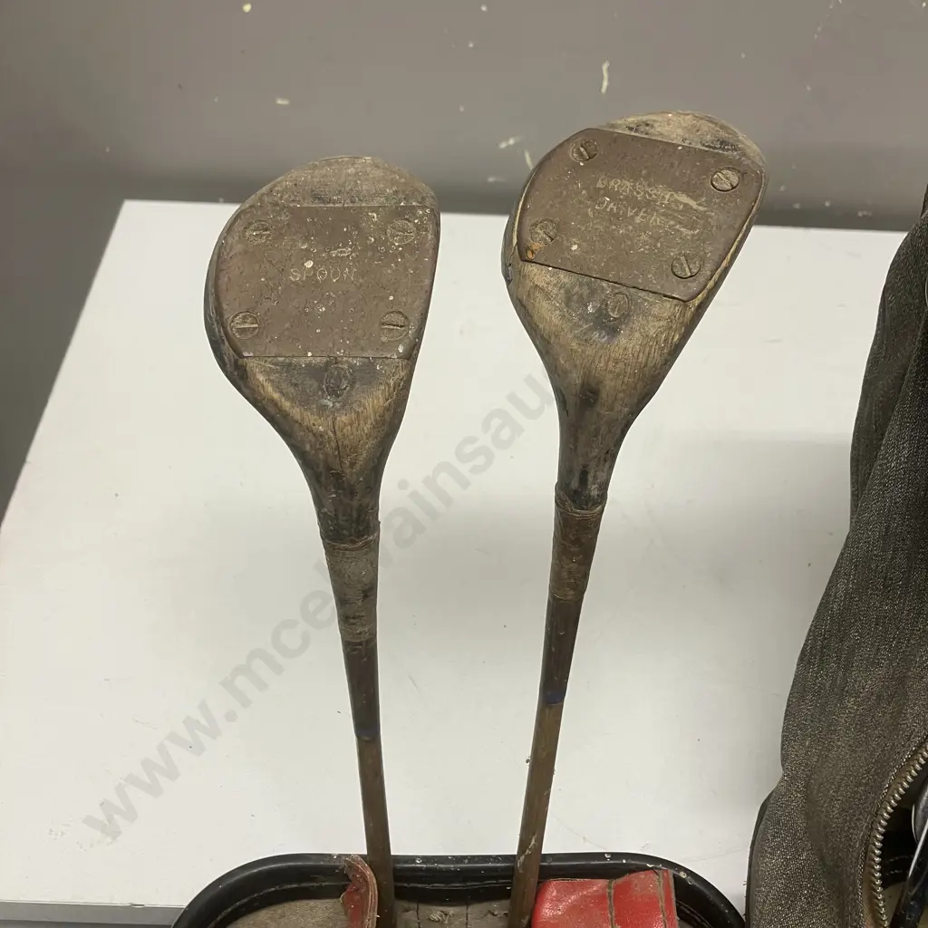 Lot of 3 Vintage Golf Bags, Assorted Clubs & Balls Image 1++