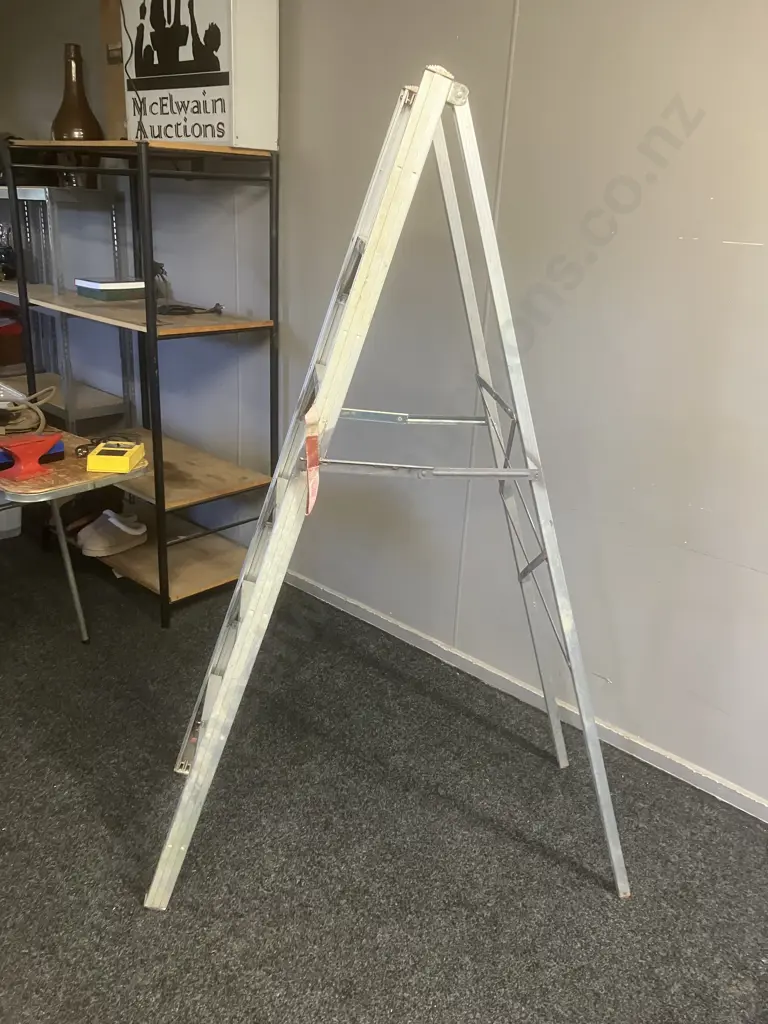 GPLogistics Folding Aluminum Ladder Type ll Commercial 225lbs 6' Image 1++