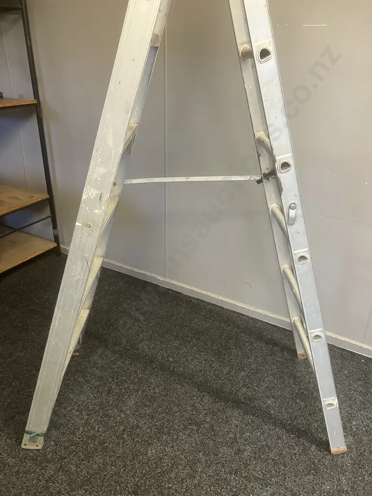 Alco Combination Step Extension Ladder, 2.13 m - 3.89m ACH7 120Kg Image 1++