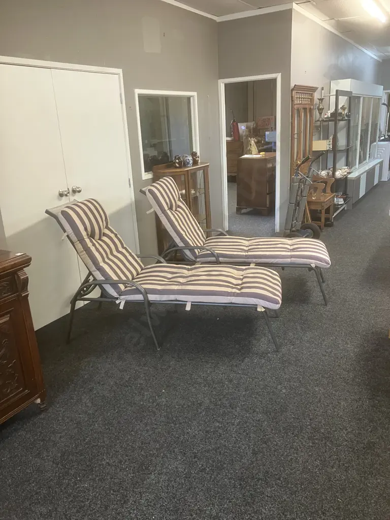 Pair of Sun Loungers With Adjustable Backs & Removable Squabs Image 1++