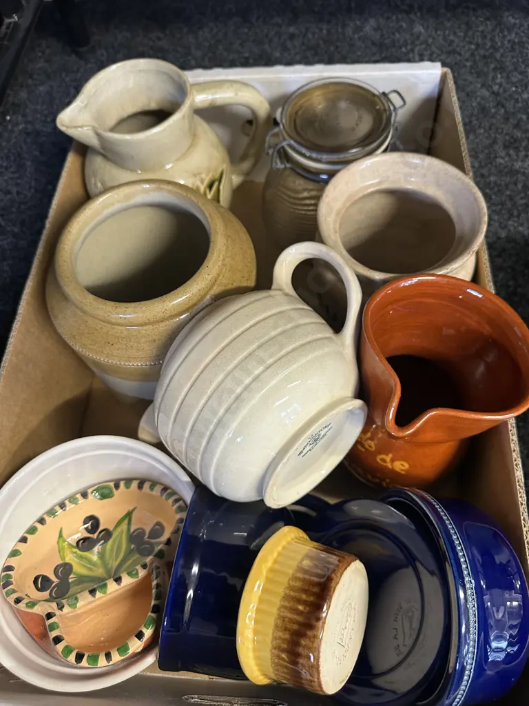 Box Lot Of Pottery & Stoneware Items Etc Image 1++