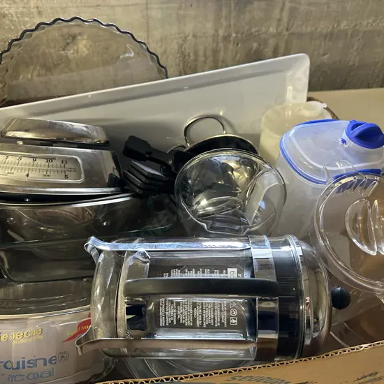 Box Of Kitchenware Including Arcuisine Bowls, Bodium Perculator, ZipScales Etc