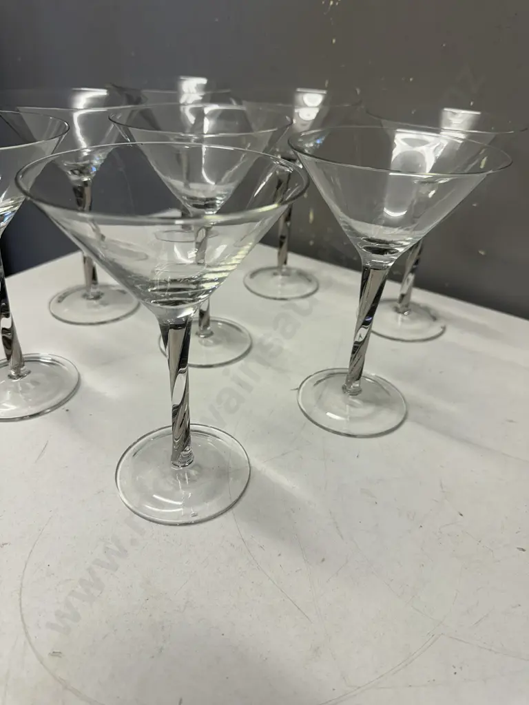 Set Of Eight Martini Glasses With Twisted Stem Image 1++