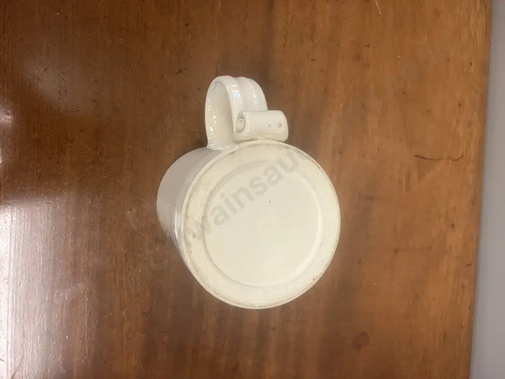 Rare Scarce Collectors Mug Black & White Illustration Of Wal, Cooch & Dog By Murray Ball. 12 x 13cm Image 1++