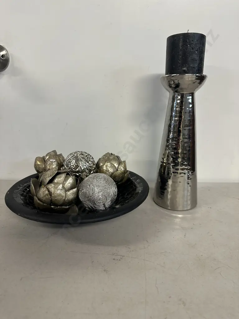 Mosaic Bowl, Candle Holder, Candle & Decorative Balls  Image 1++