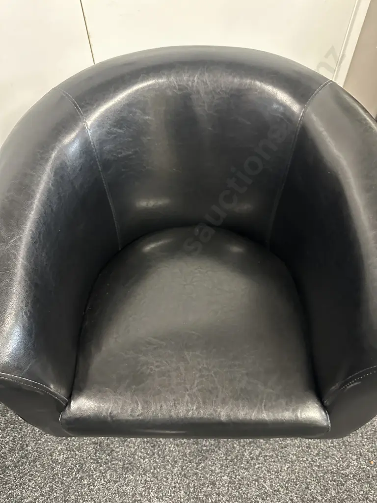 Black Leather Look Tub Chair W73cm. Image 1++