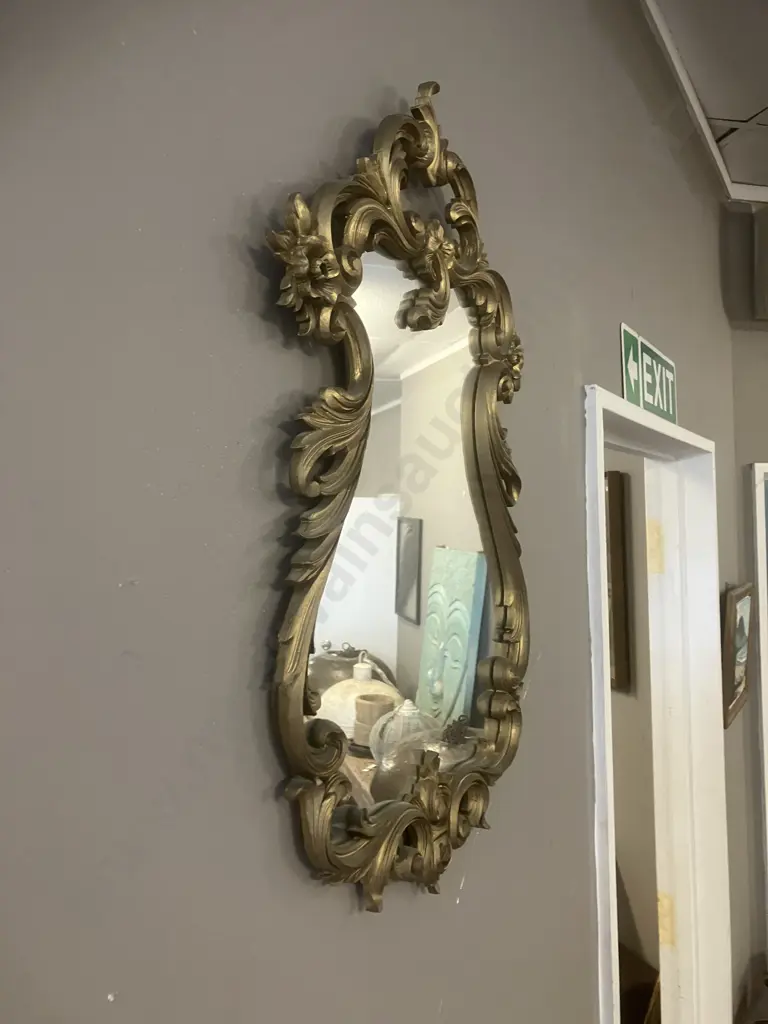 Vintage Floral Patterned Gilt Framed Wall Mirror. 61 x 38cm Image 1++