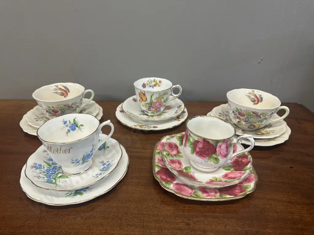 Selection Of Vintage Trios Including Royal Albert, Royal Doulton Etc Image 1++