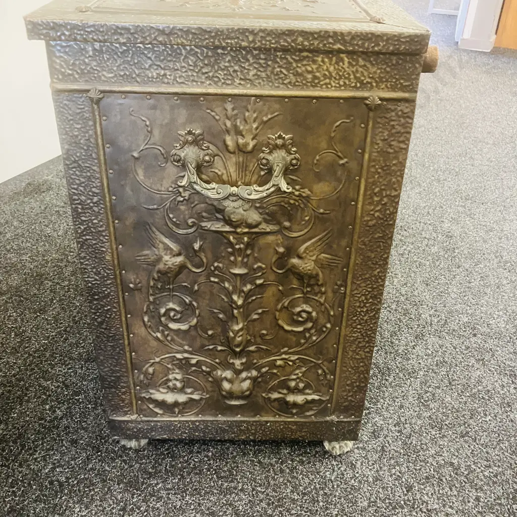 Brass Repousse Highly Ornate Brass Large Fire Coal Box With Liner, Claw Feet, Handles To The Side. H63.5 W77 D40cm Image 1++