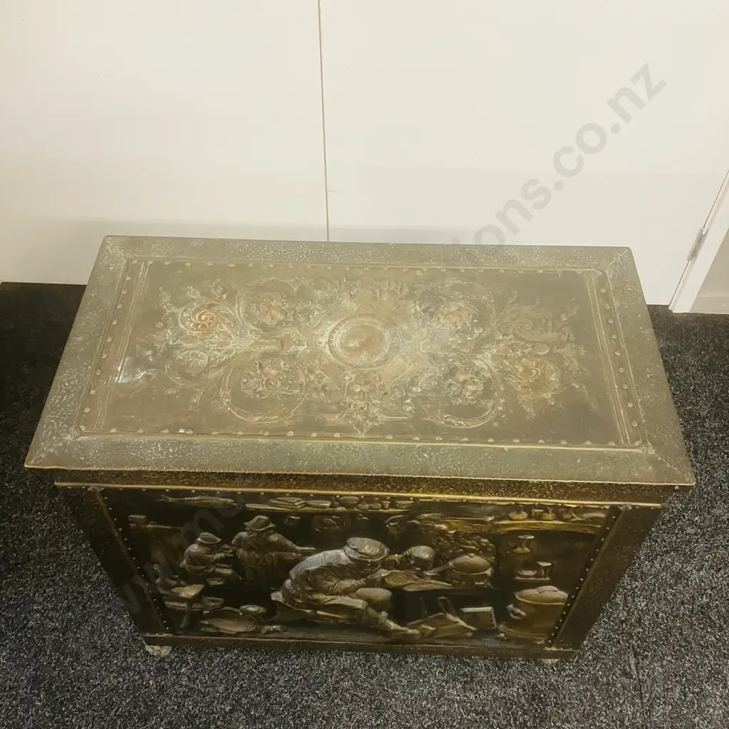 Brass Repousse Highly Ornate Brass Large Fire Coal Box With Liner, Claw Feet, Handles To The Side. H63.5 W77 D40cm Image 1++