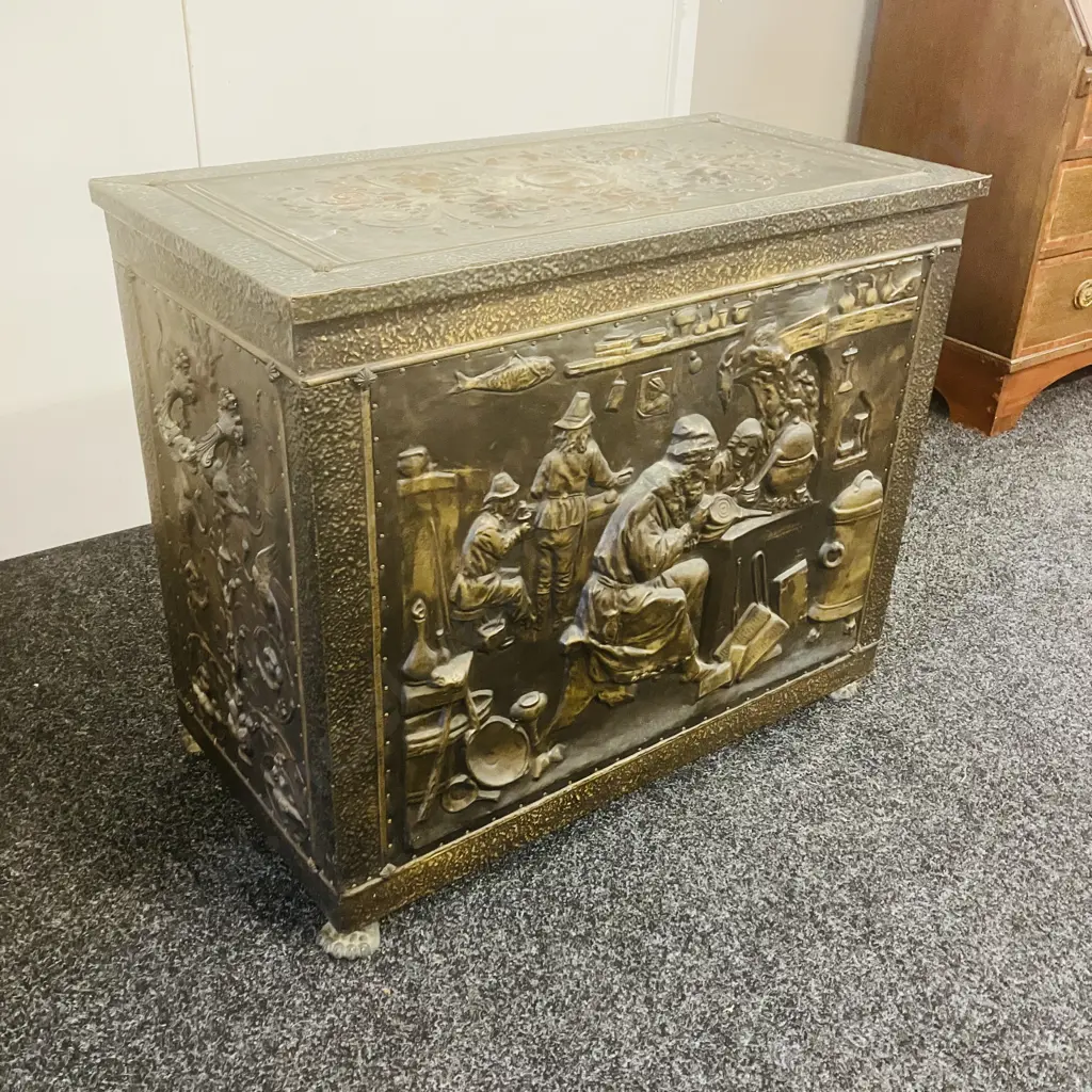 Brass Repousse Highly Ornate Brass Large Fire Coal Box With Liner, Claw Feet, Handles To The Side. H63.5 W77 D40cm Image 1++