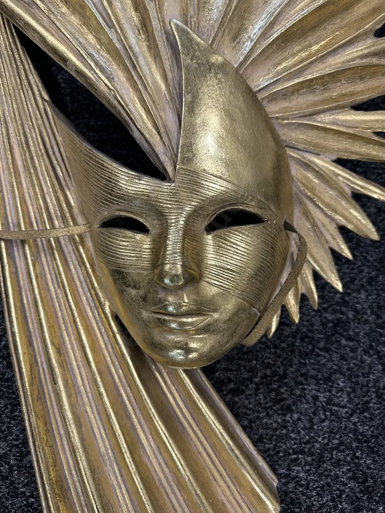 Decorative Wall Sculpture Venetian Style Mask With Large Radiating Spikes Sunburst Effect Image 1++