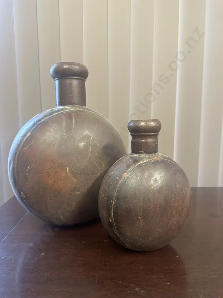 Decorative Vases x2 Image 1++