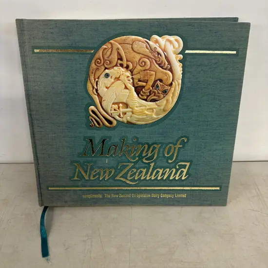 Large 1989 Hardcover Book 'Making Of New Zealand' 
