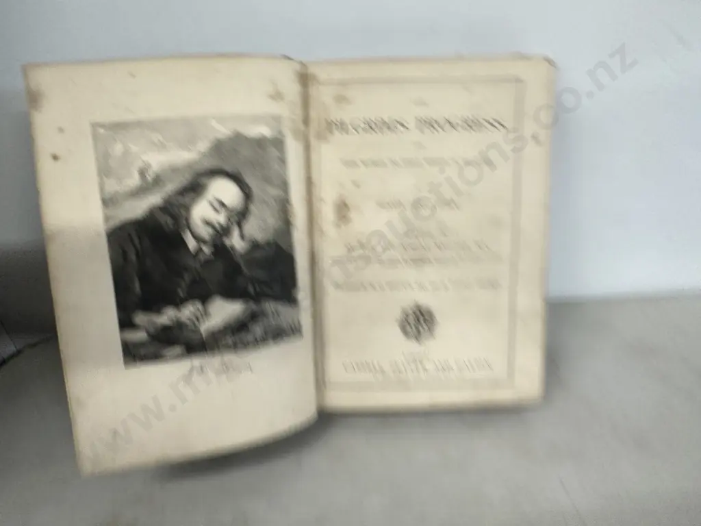 Antique Leather Bound Book "Pilgrims Progress" Image 1++