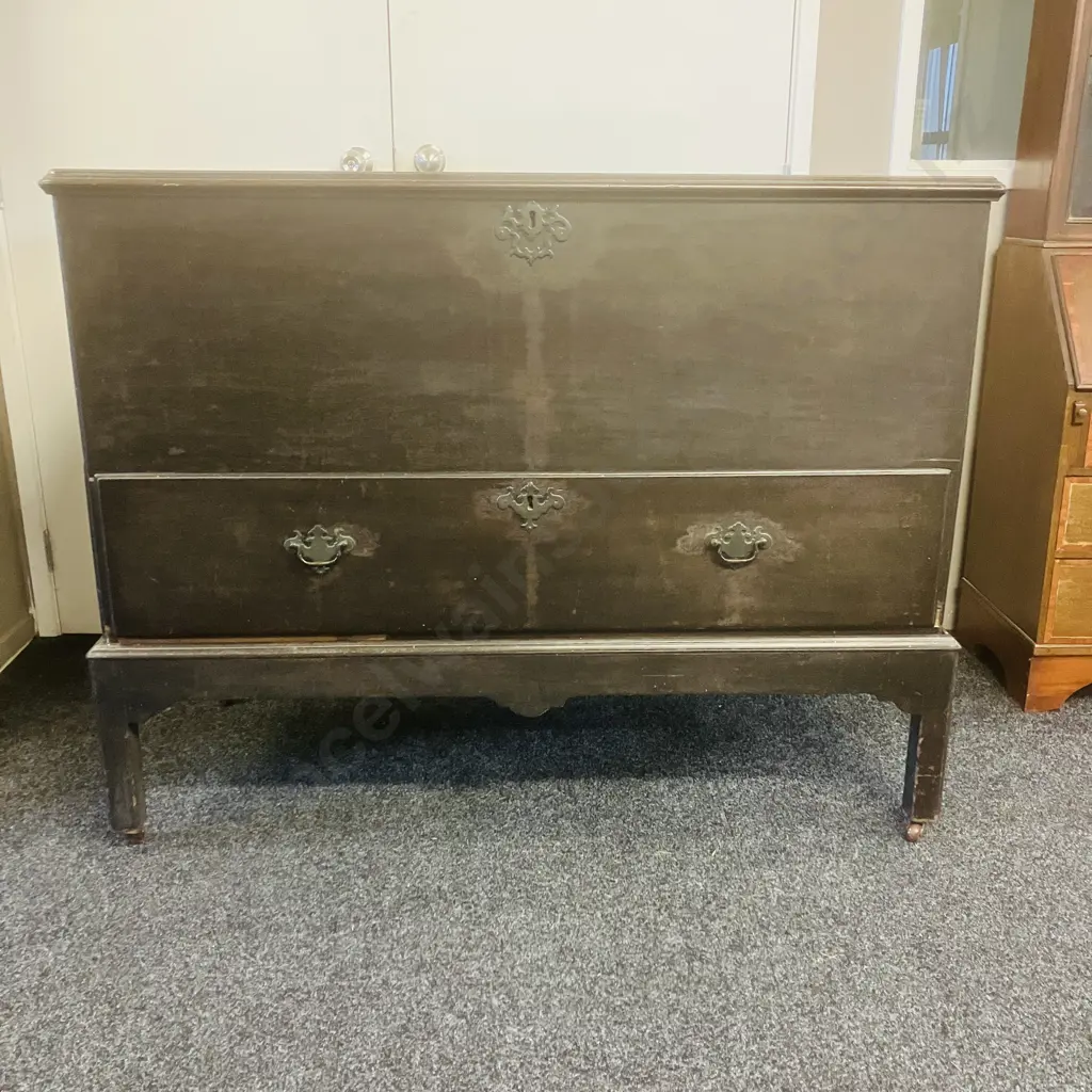 Antique Mahogany Mule Chest. H104 W133 D62cm Image 1++