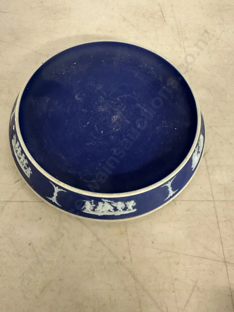 Vintage Wedgwood Colbalt Blue Jasperware Teapot & Trivet Image 1++